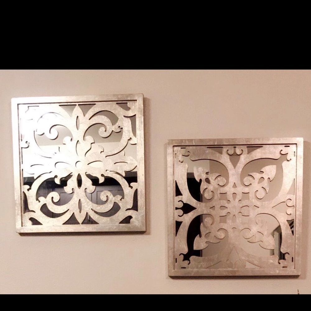 Z Gallerie Palais plaque